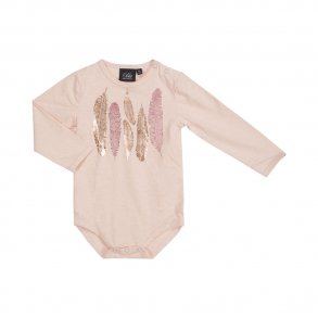 Petit by Sofie Schnoor Body med Fjer, Cameo Rose