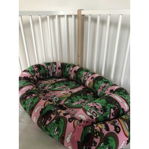 Småfolk Baby Nest, Landscape/Sea Pink