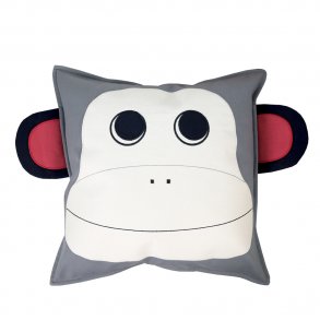 Svanhilde Pute Meja, Ape