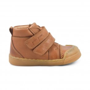Pom Pom Velcro Hightop Sneakers, Camel